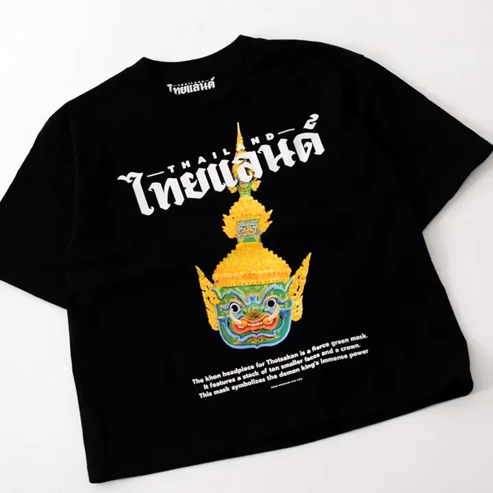 ตัวอย่างรายละเอียดงานสกรีน DTG บนเสื้อสีดำจาก Cottonique DTG