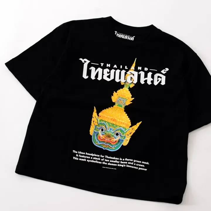 ตัวอย่างรายละเอียดงานสกรีน DTG บนเสื้อสีดำจาก Cottonique DTG